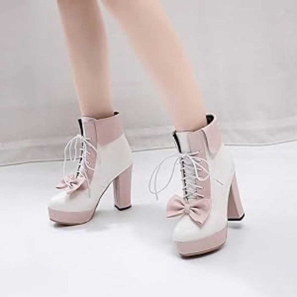 ◾️3/$25 Jingpin Platform Bow Front Lace Up Heel